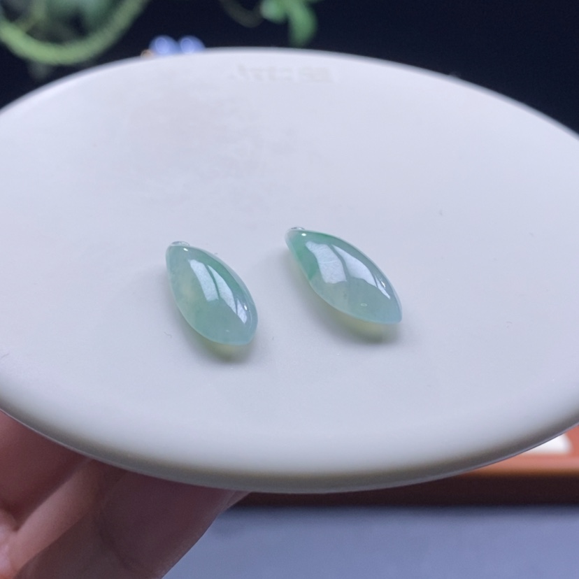 【闪购商品】翡翠颈饰未镶嵌【多样性发货只发一】冰飘绿福瓜