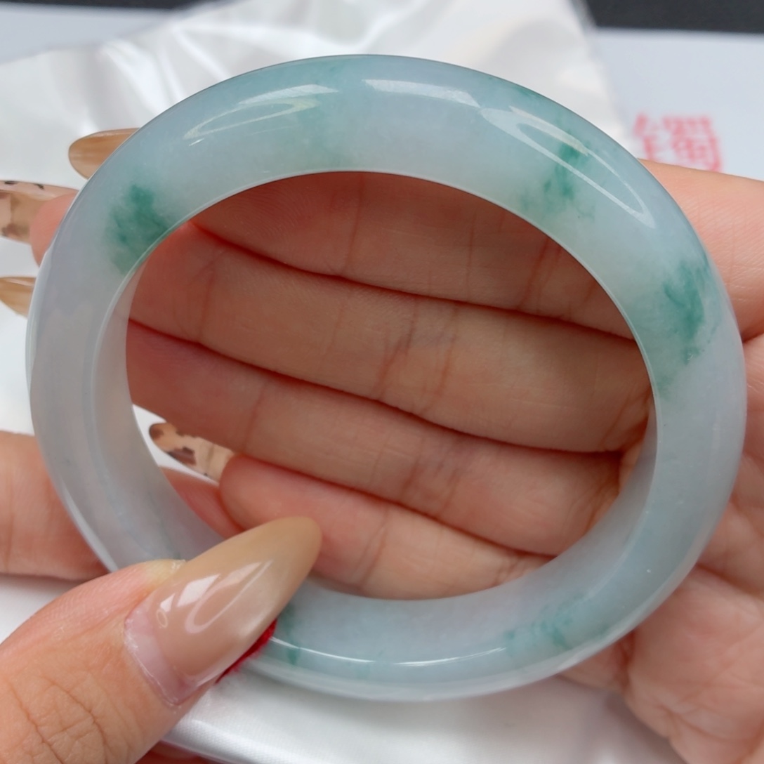 未镶嵌手镯翡翠55