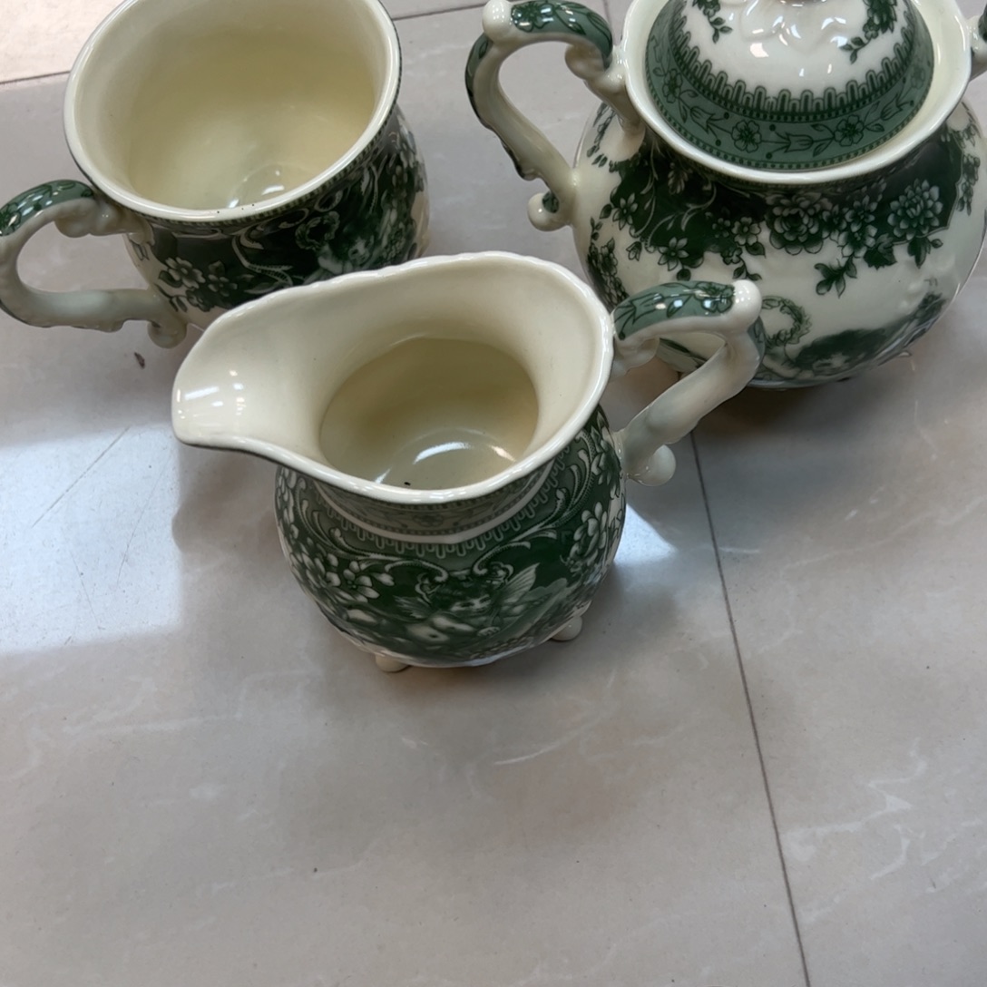 鹿与海陶瓷艺术家作品