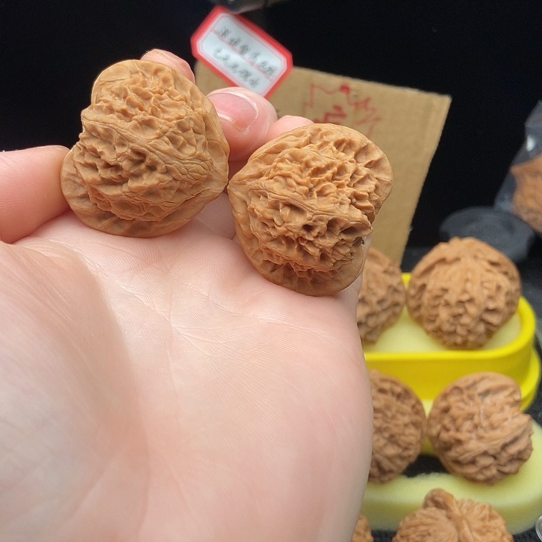 核桃文玩核桃把件宫灯39
