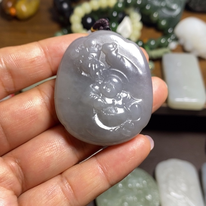 颈饰未镶嵌和田玉