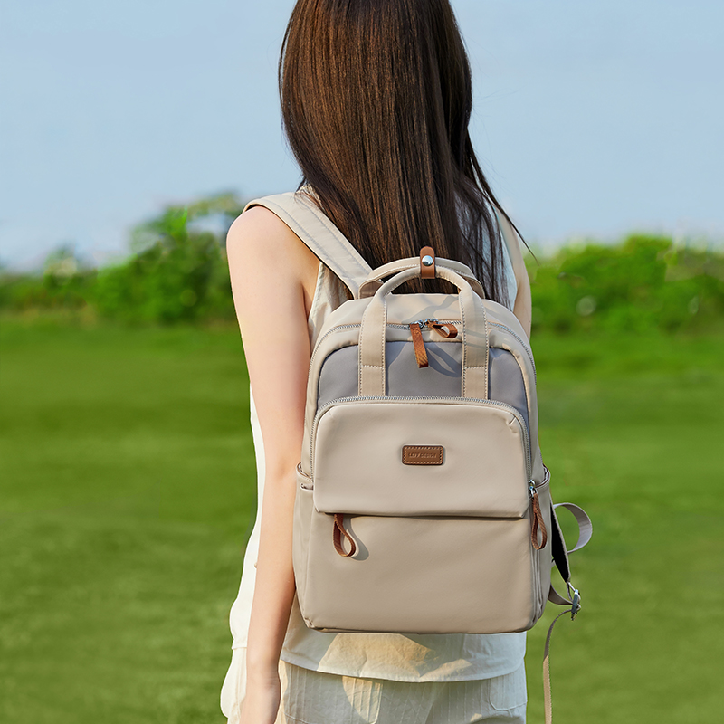 莱夫尼龙帆布双肩包女2025新款大学生旅行书包14寸笔记本电脑背包