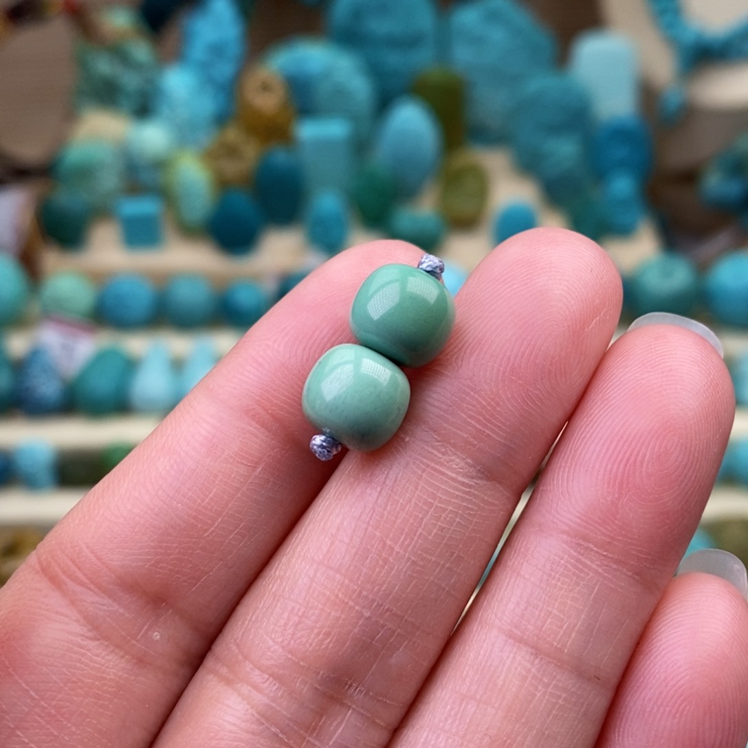 绿松石珠宝奇石未镶嵌8.3mm