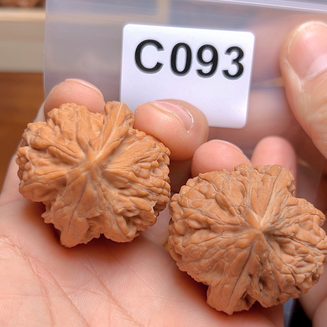 文玩核桃吊坠40➕大沽石