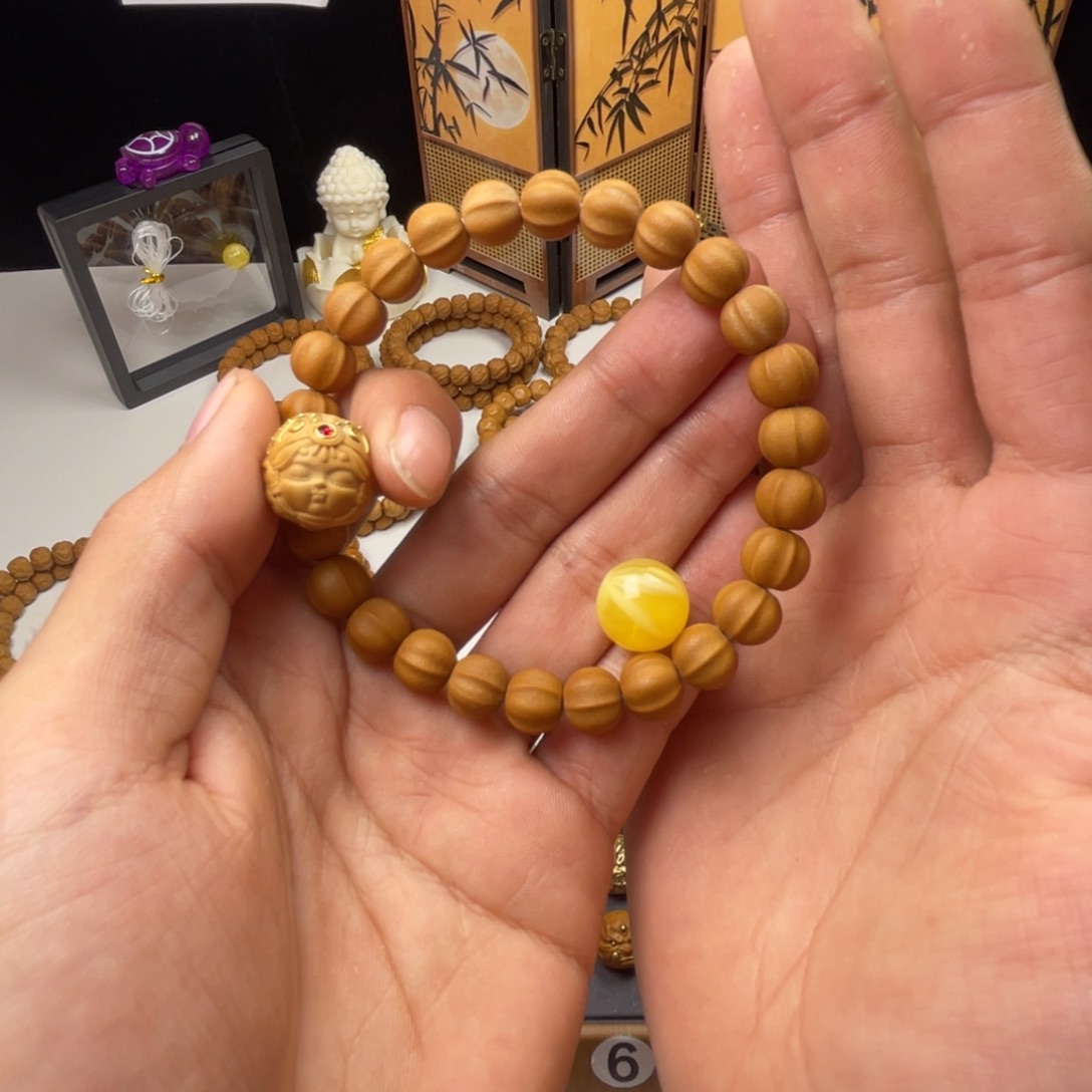 蔷***˗猴头核桃吊坠➕扎基拉姆