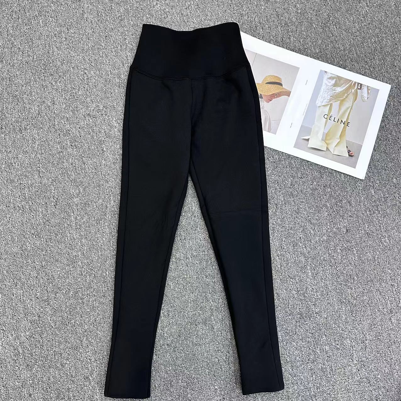 【周周家】6619濮院秋冬季厚款黑色裤休闲裤女士街头风鹅绒裤