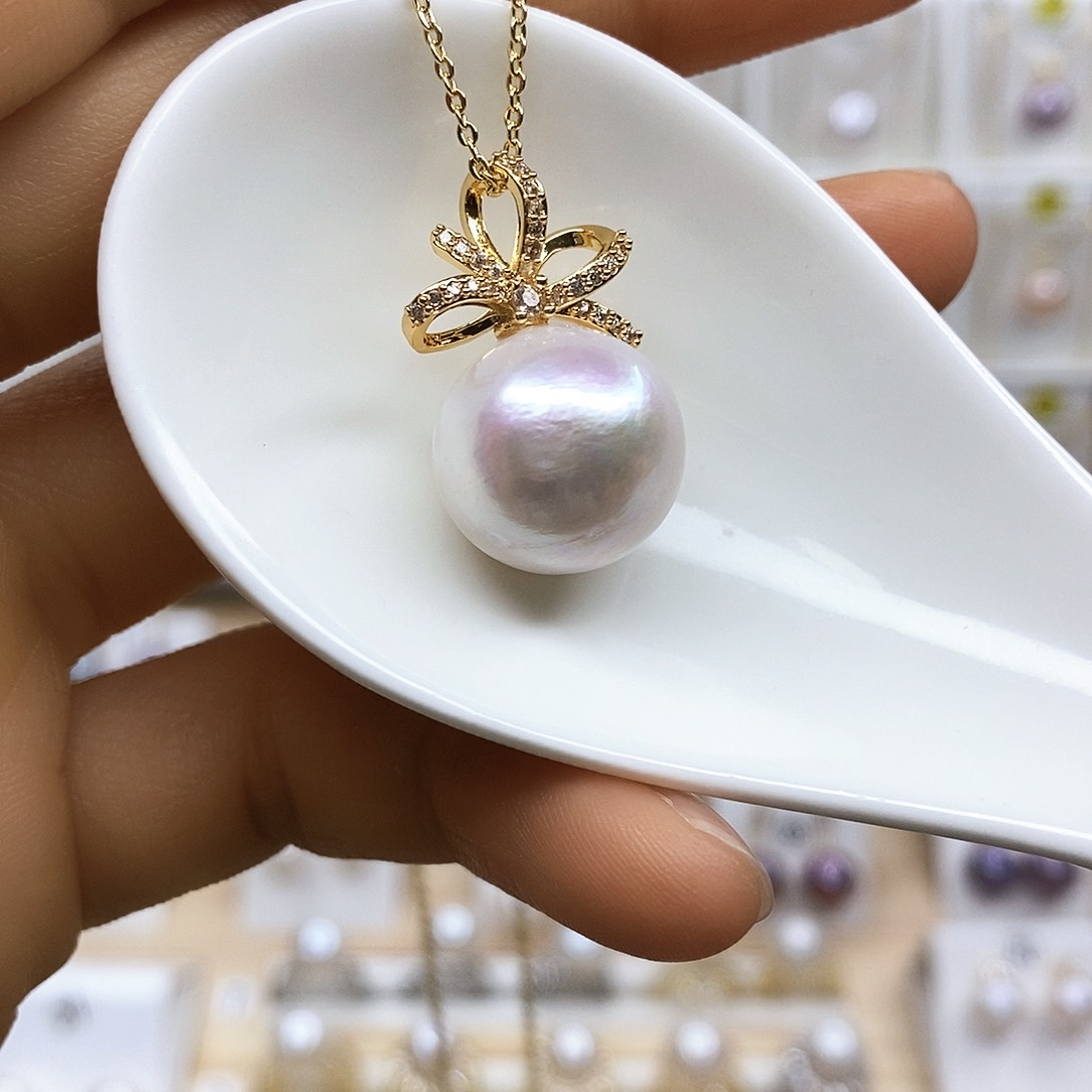 淡水珍珠颈饰合金