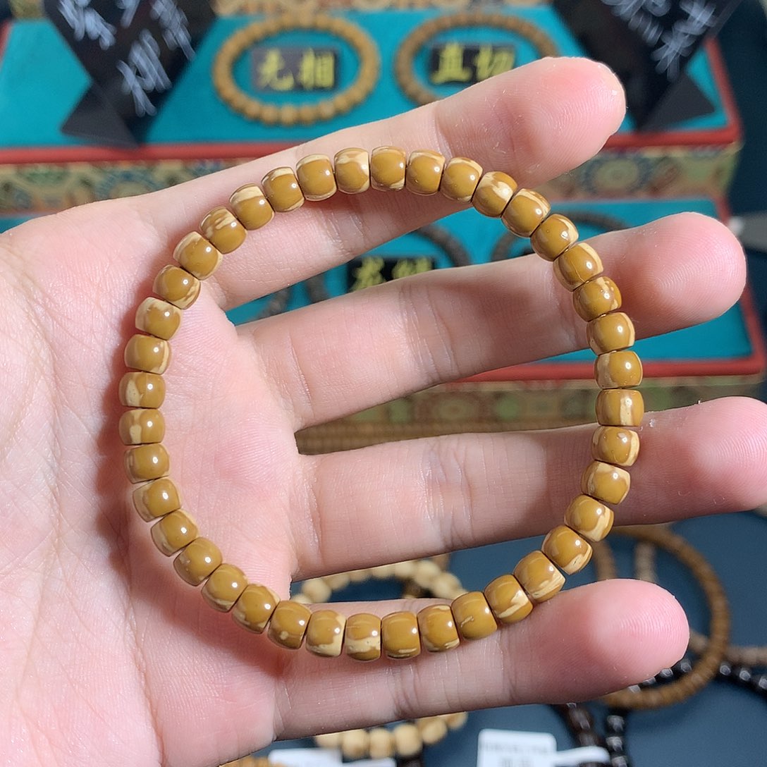 紫金鼠手串6.5纯肉花皮熊猫