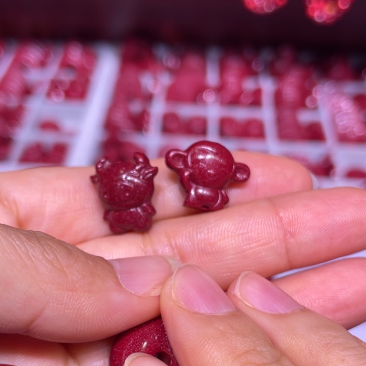 天然辰砂jg红红红绳搜了