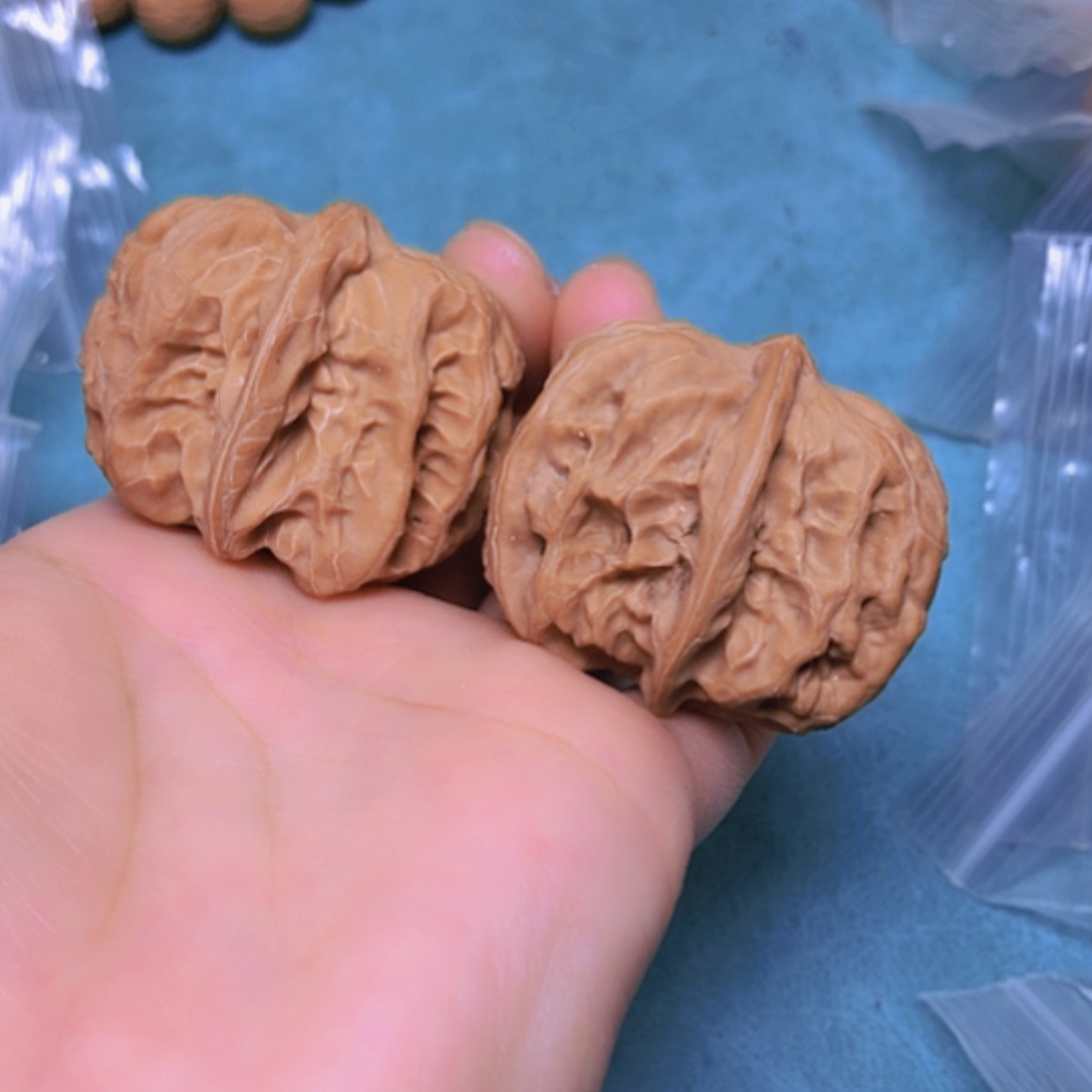 【闪购商品】把件核桃42平谷方块有修