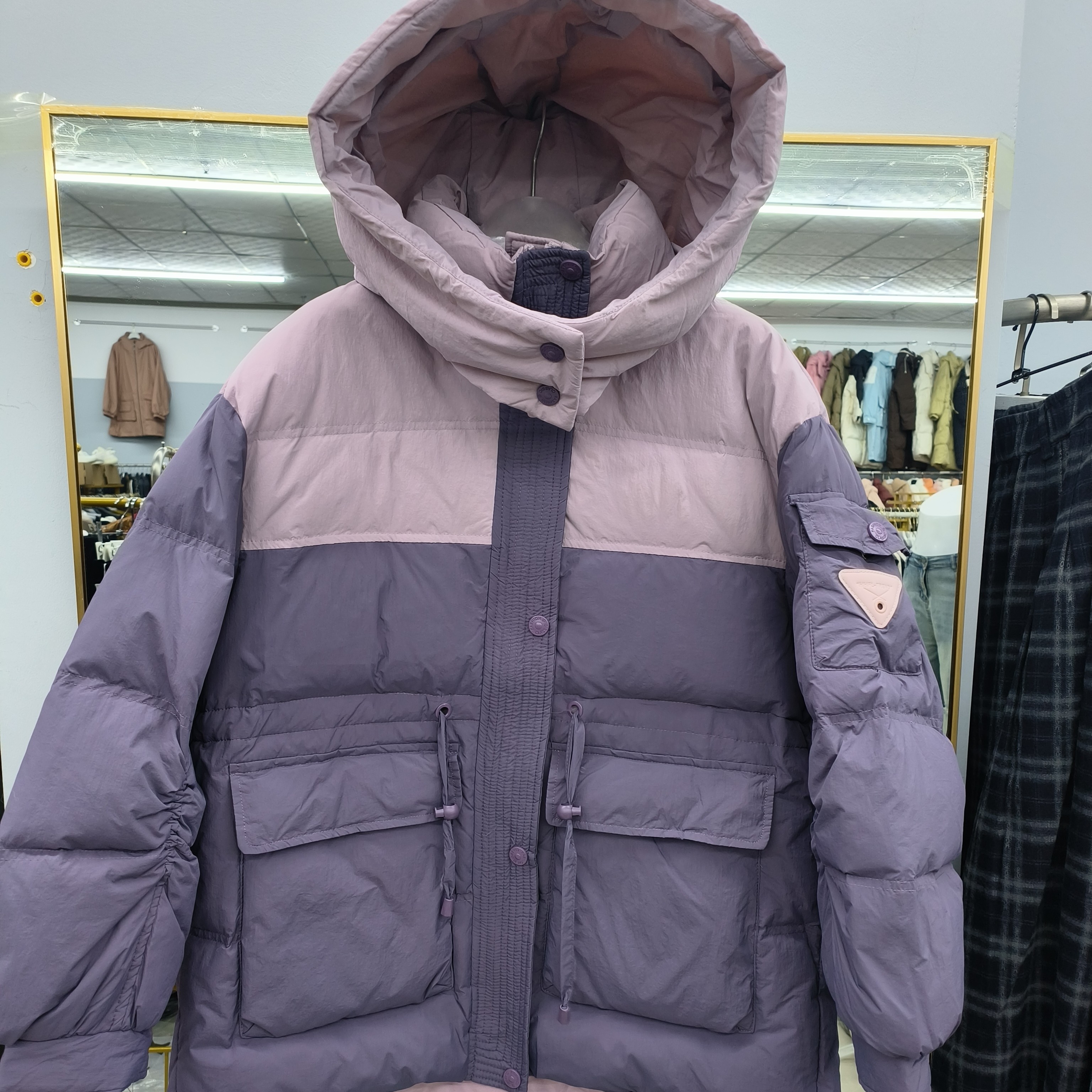 冬季新款连帽宽松休闲撞色一手长90白鸭绒