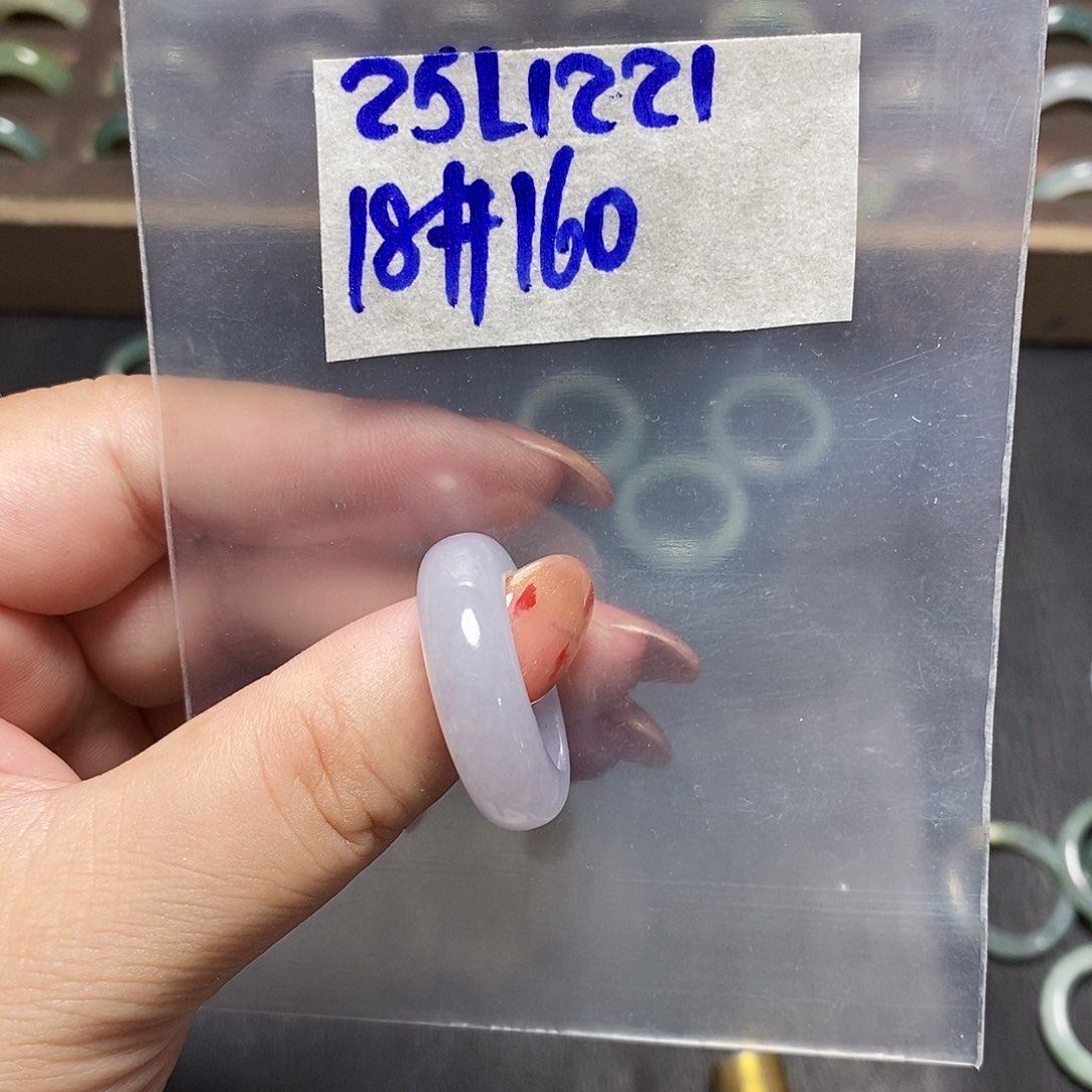 未镶嵌定制翡翠董*