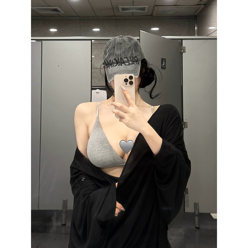 黑泽玄七 "氧气奶盖2.0" 百搭spa生态棉裸感深v三角杯比基尼3色女