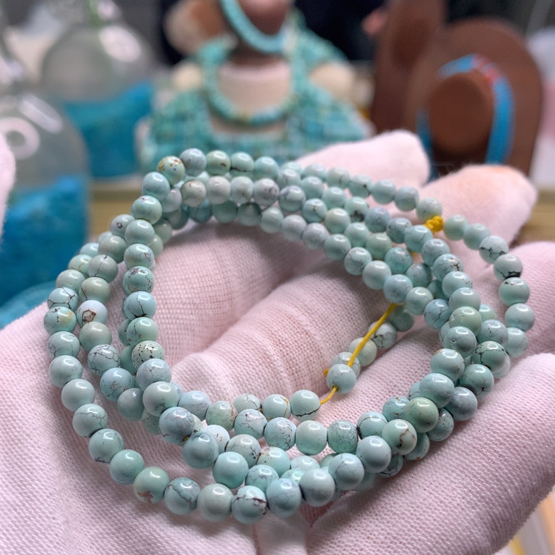 绿松石未镶嵌饰品