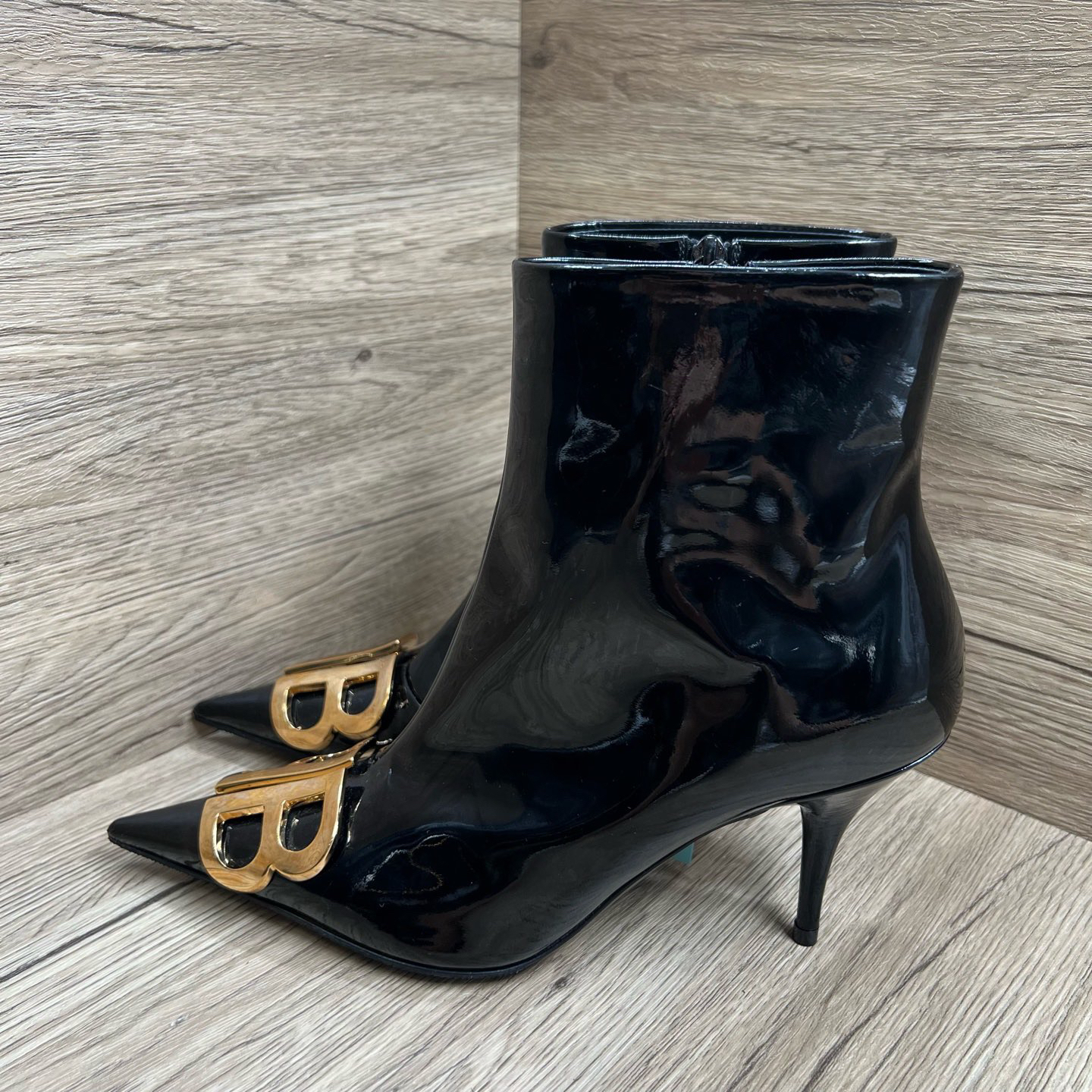 95新 Balenciaga/巴黎世家 黑金双B高跟短靴 36码/98新
