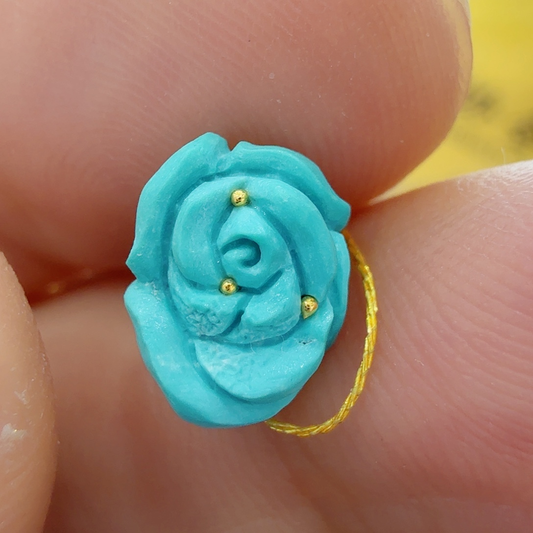 绿松石未镶嵌珠宝奇石