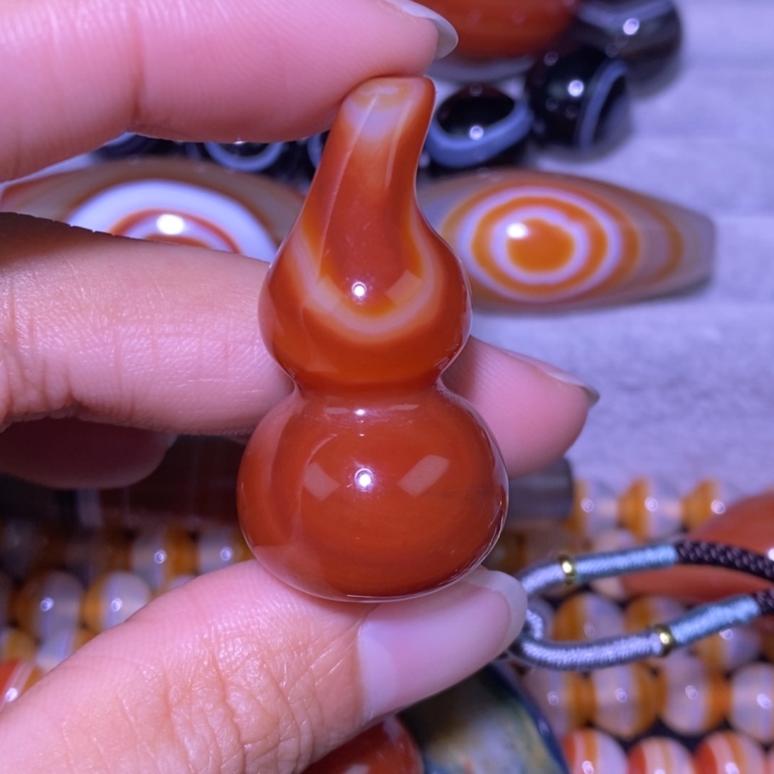 玛瑙/玉髓未镶嵌颈饰