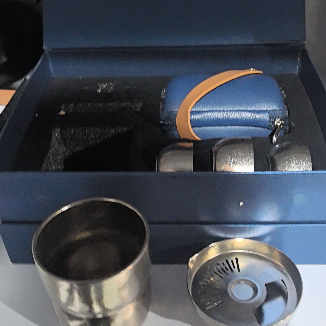 赵***丹纯钛纯钛泡茶器葫芦