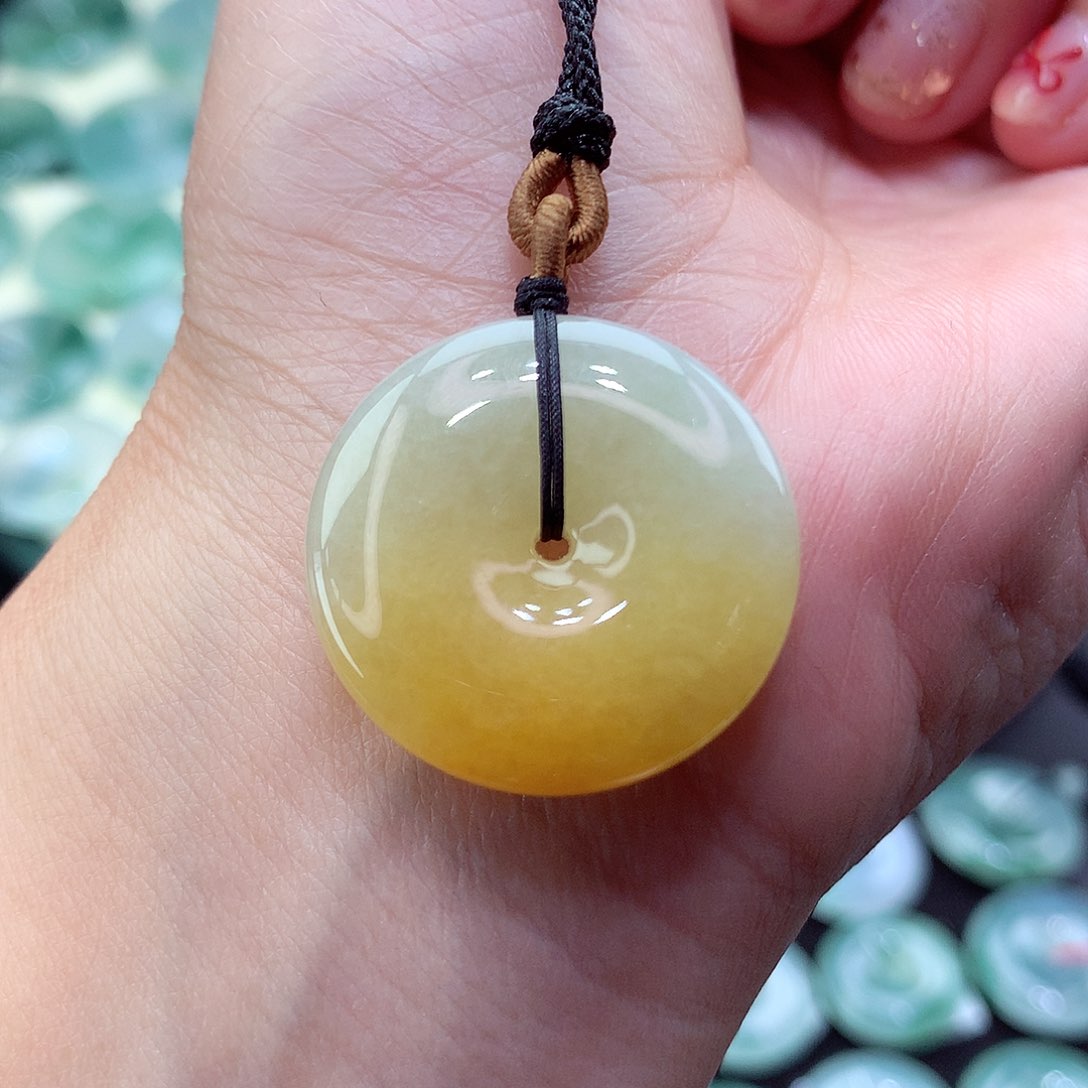 翡翠颈饰未镶嵌7尺寸25.2/5.5