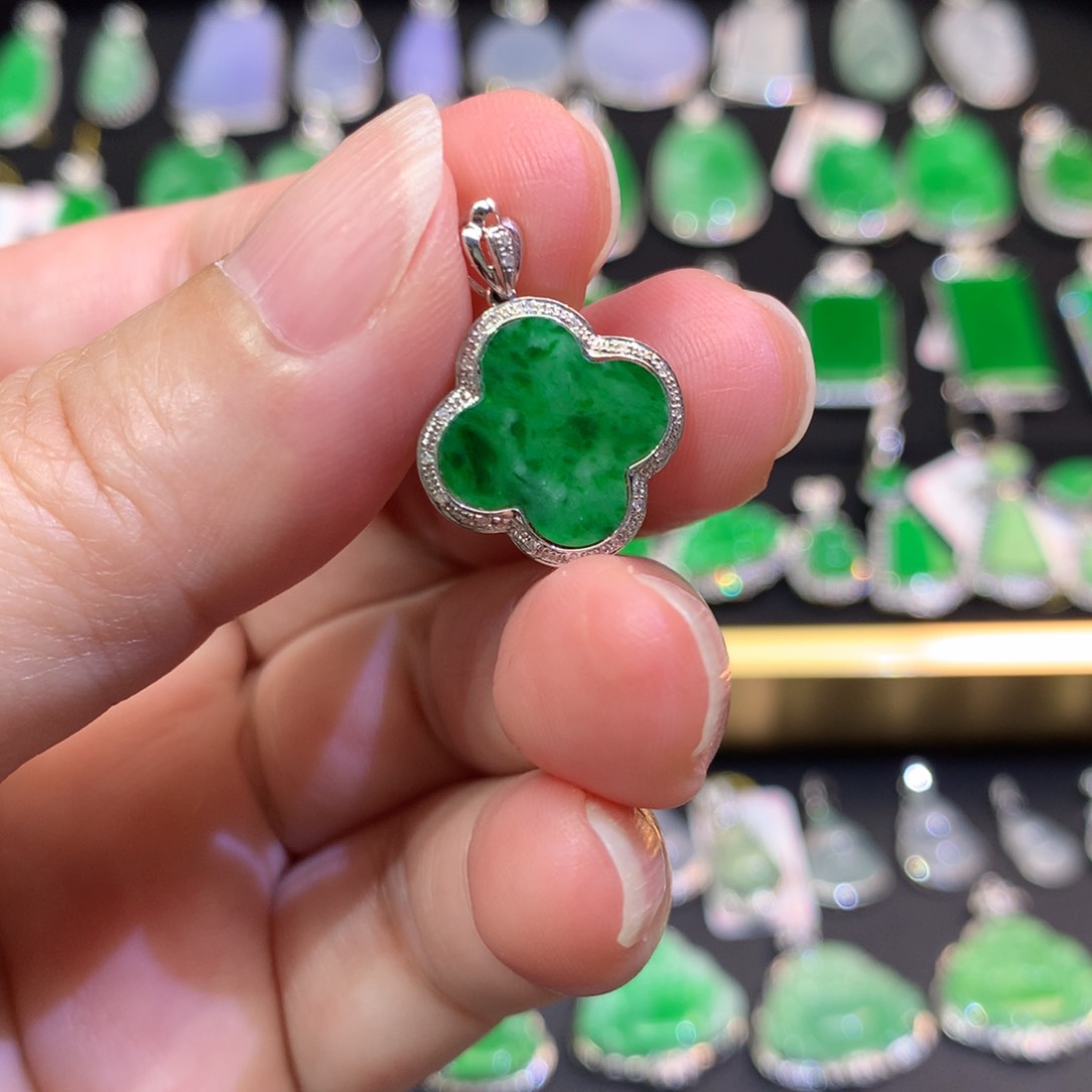 翡翠18K金镶嵌吊坠(不含链)
