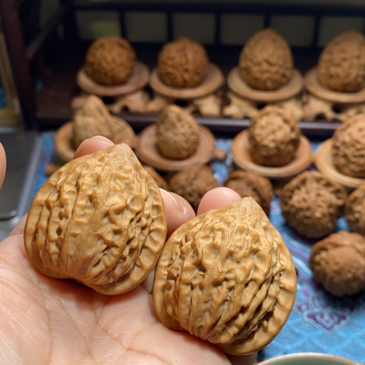 【闪购商品】文玩核桃吊坠金牛
