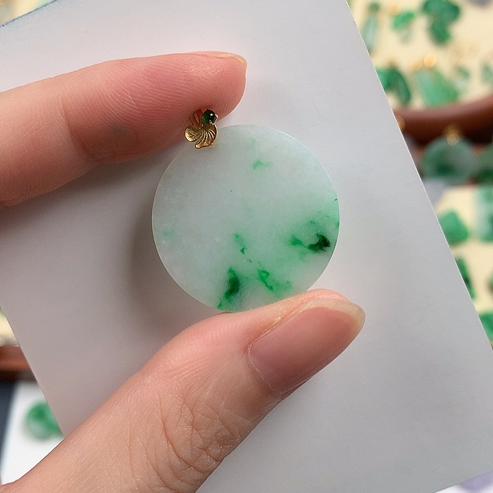 翡翠18K金镶嵌颈饰87325788888