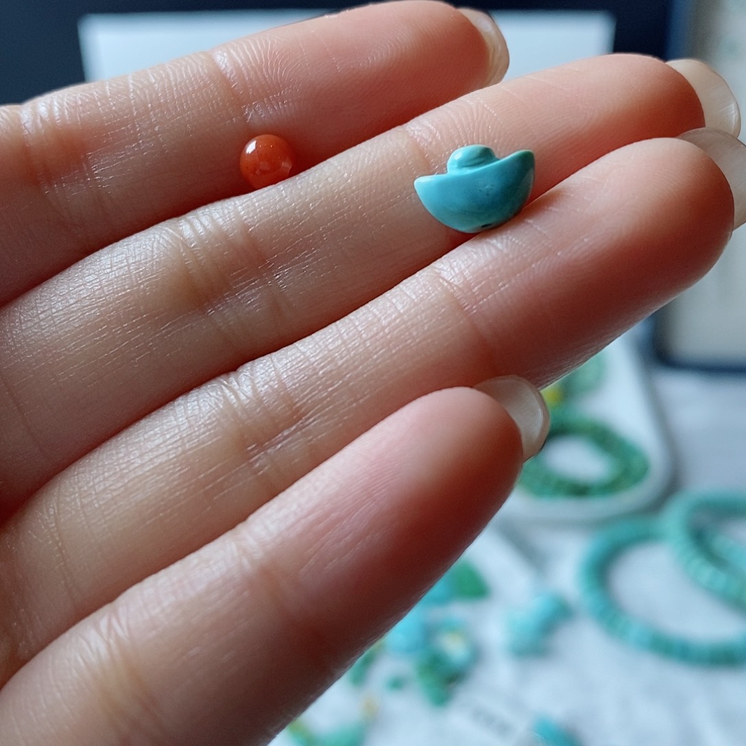 南红玛瑙颈饰未镶嵌