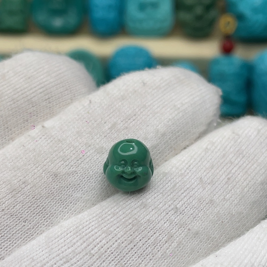 绿松石未镶嵌颈饰卡8.5