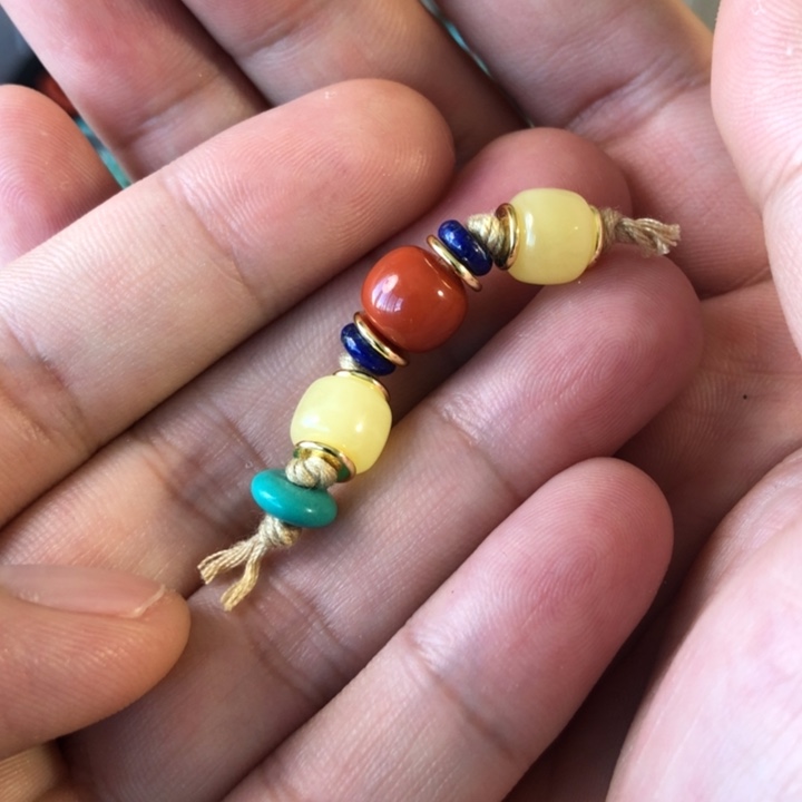 蜜蜡珠宝奇石未镶嵌