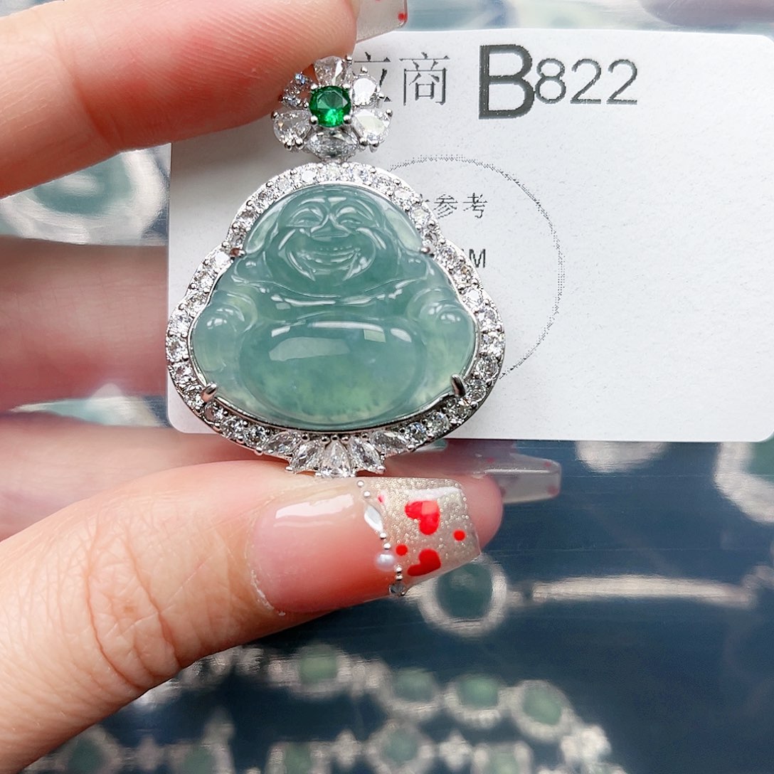 翡翠颈饰未镶嵌翡翠822