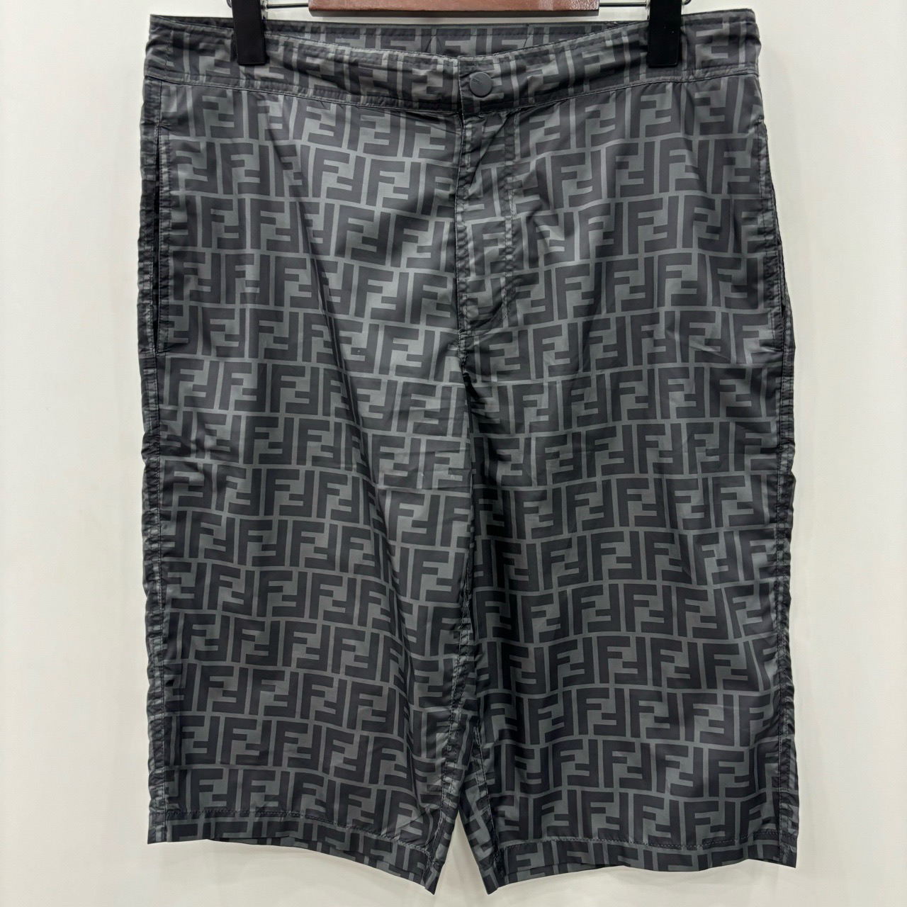 FENDI 芬迪/双F字母满印中腰直筒休闲短裤/尺码46/99新/编号7052