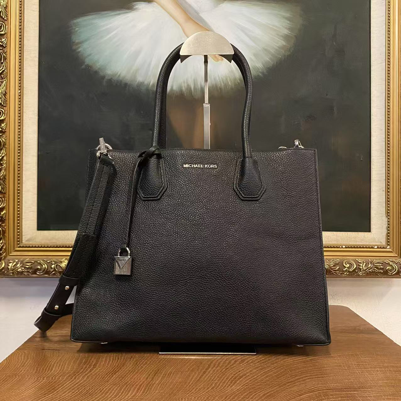 95新 MICHAEL KORS/迈克高仕 mk单肩包/002932