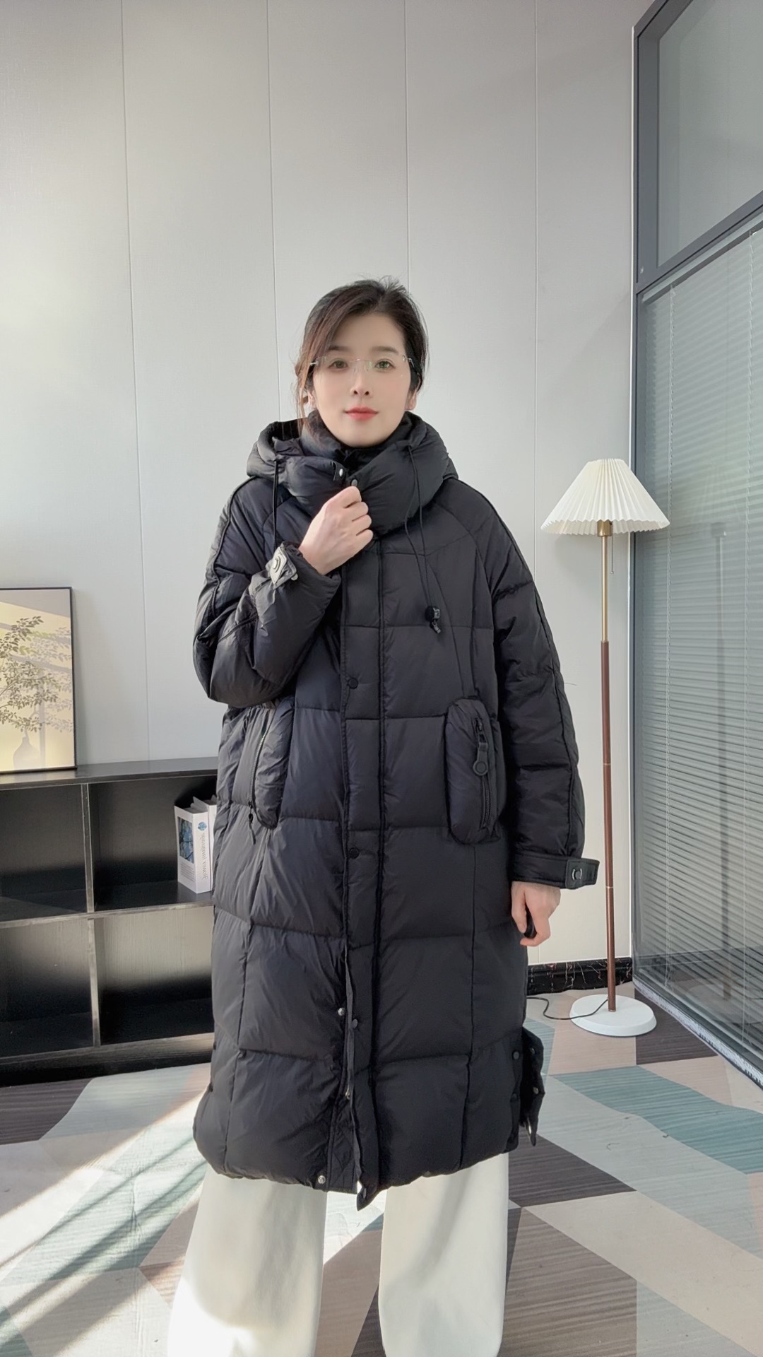 连帽厚款长款鸭绒羽绒服