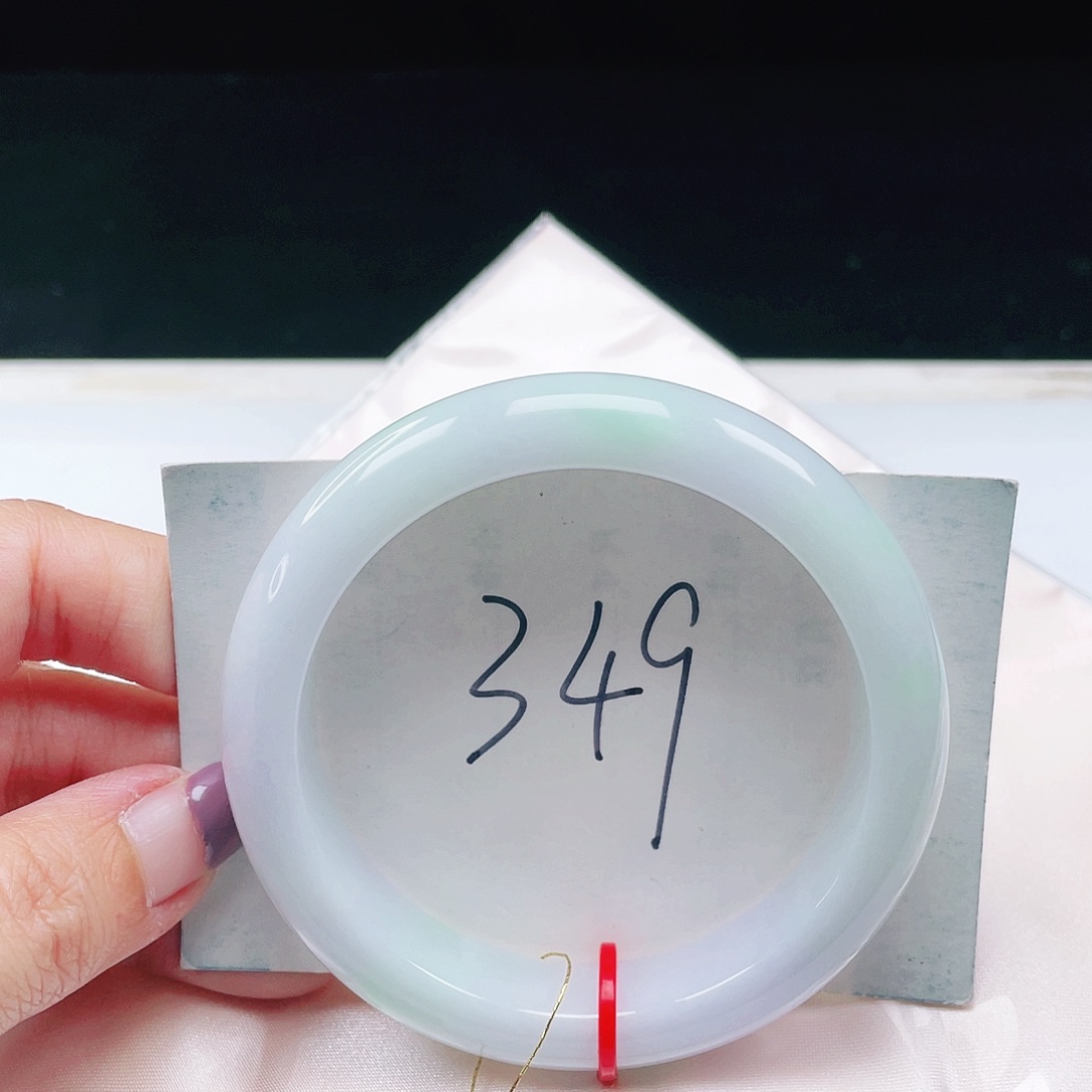 翡翠未镶嵌手镯缅甸翡翠58+