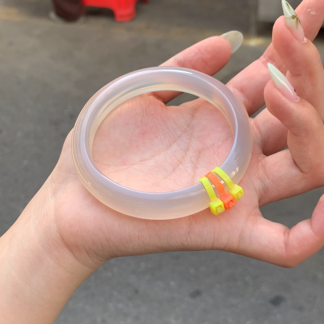 玛瑙/玉髓手镯未镶嵌维*下单默认不退不换