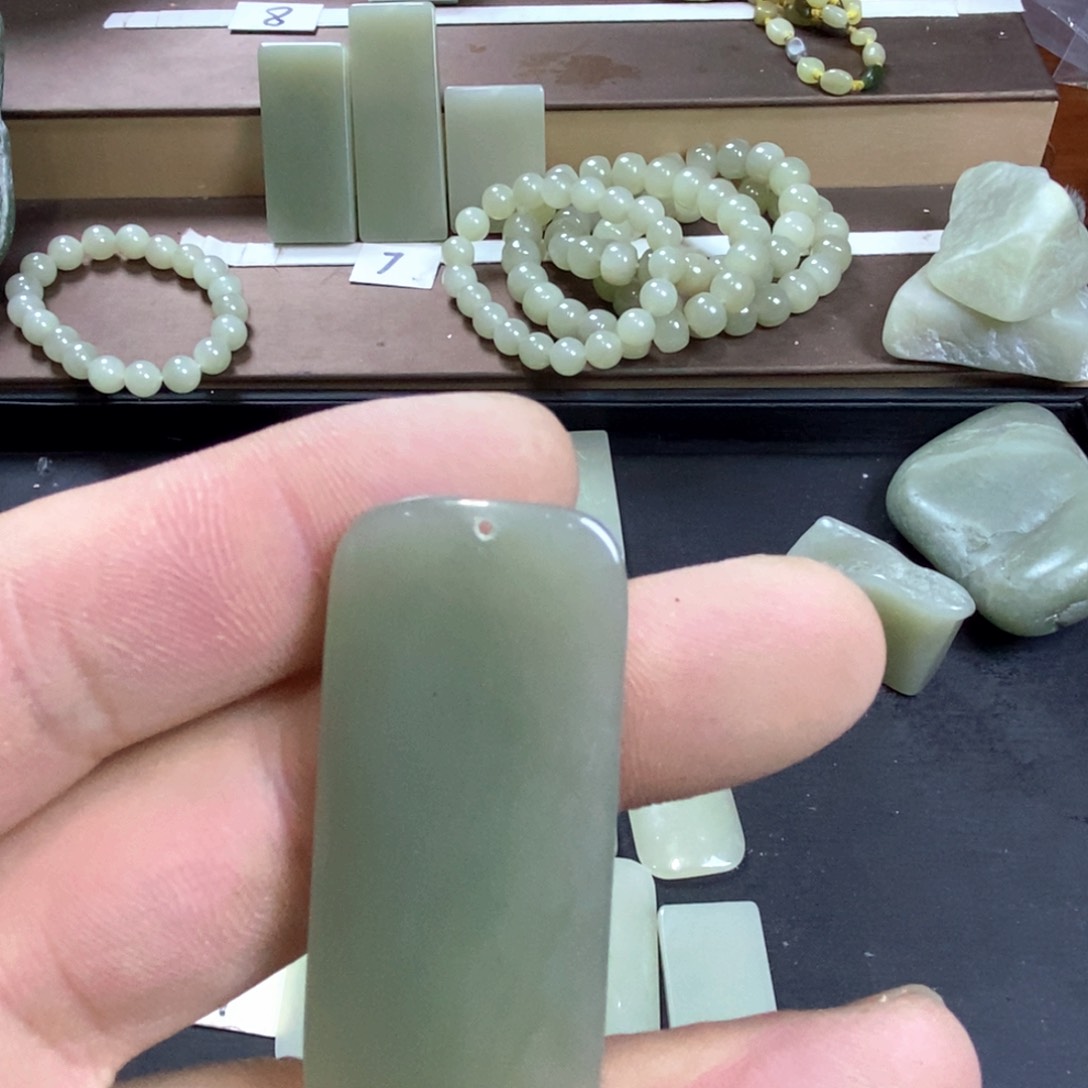 颈饰未镶嵌和田玉雲*軒04