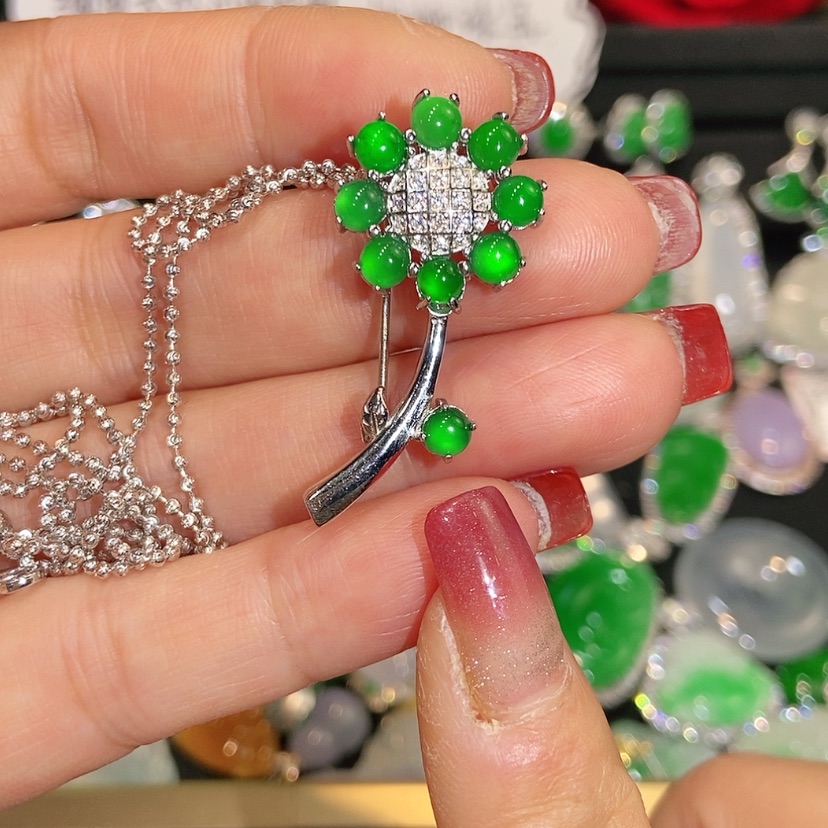 【闪购商品】颈饰未镶嵌翡翠天然翡翠