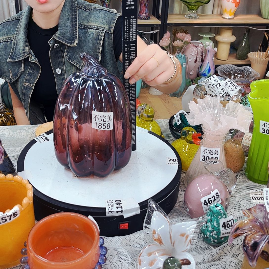 1858 家悦琉璃工艺品不完美