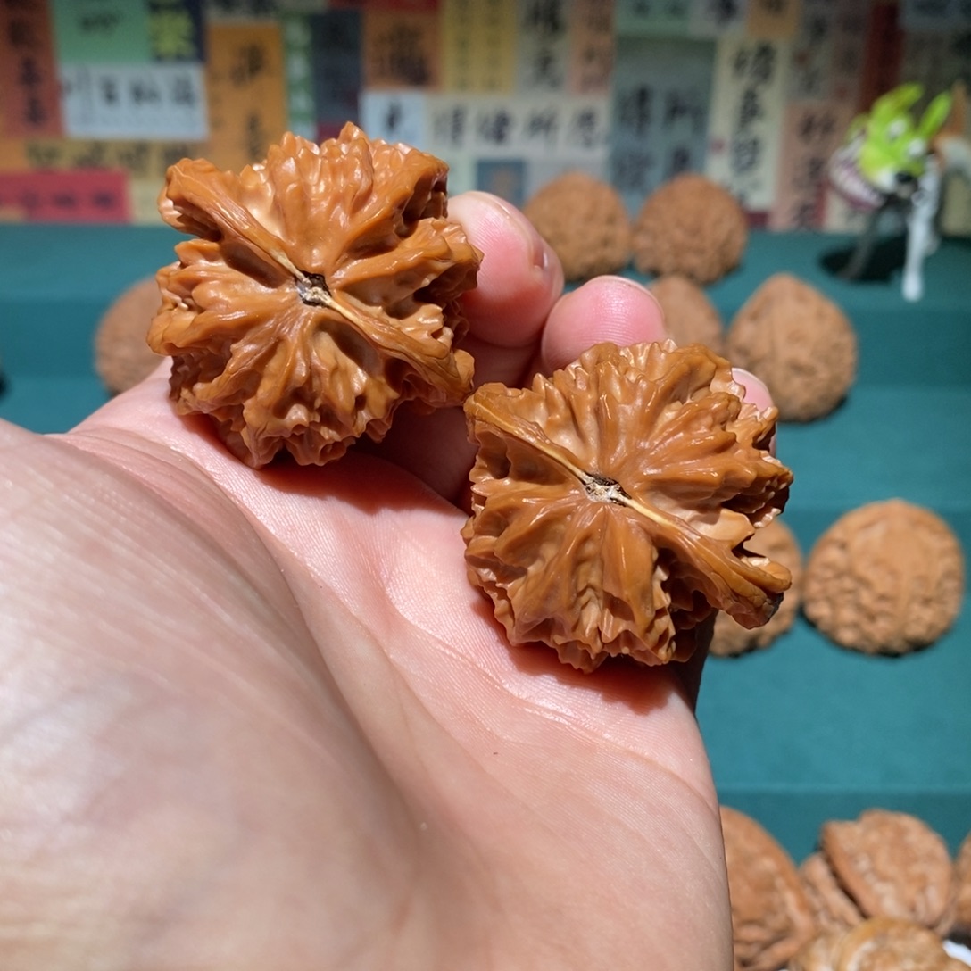 猴***！把件文玩核桃草大龙