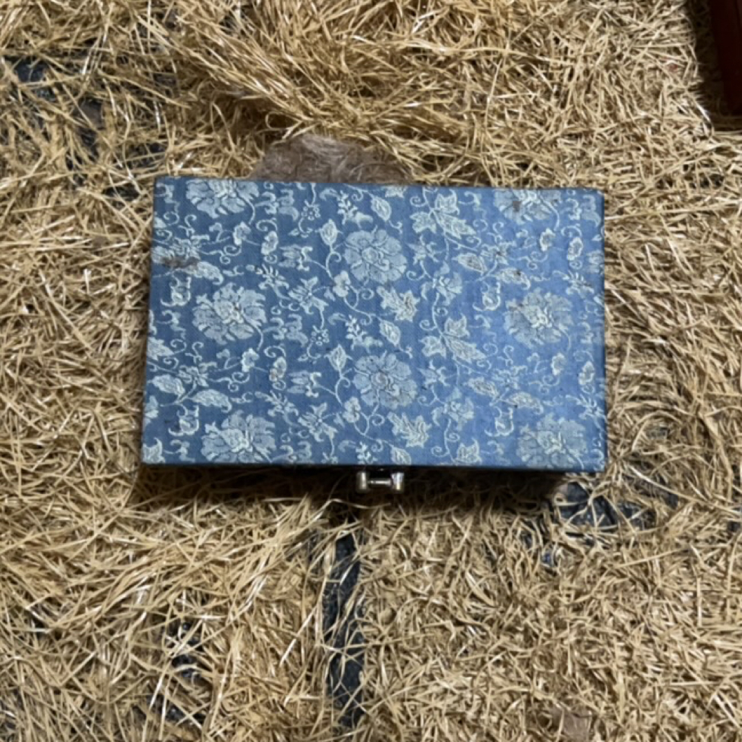 【闪购商品】高端精美木福利小蓝盒一件链接