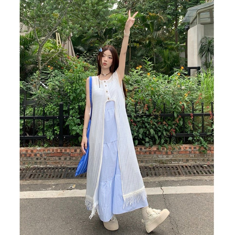 930设计感蕾丝流苏针织连衣裙女夏季开叉镂空叠穿罩衫裙长裙