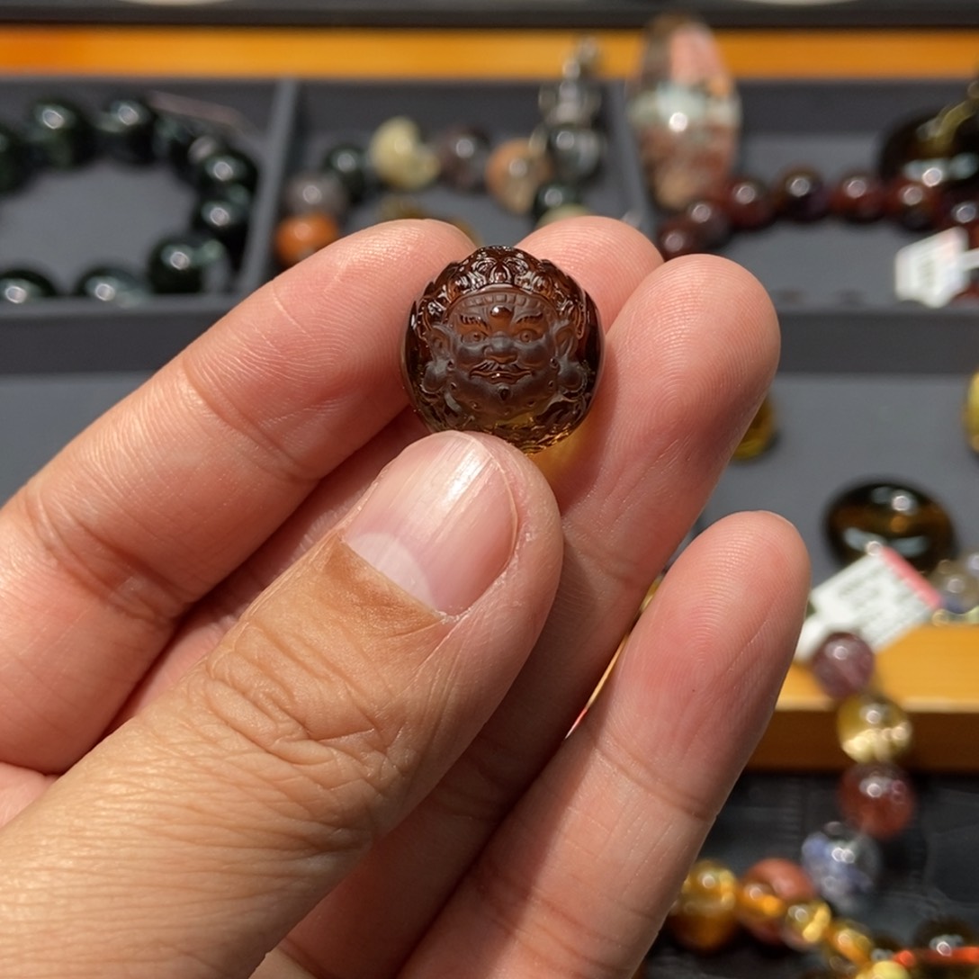 水晶黄财神单珠吊坠，打孔不退未镶嵌?****?