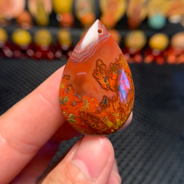 战国红水滴吊坠红草花纯手工抛光42×29×7.5mm