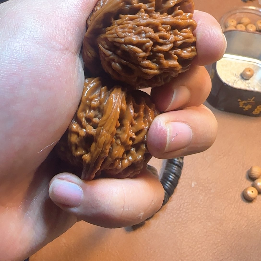 猴头核桃把件来*篝核桃