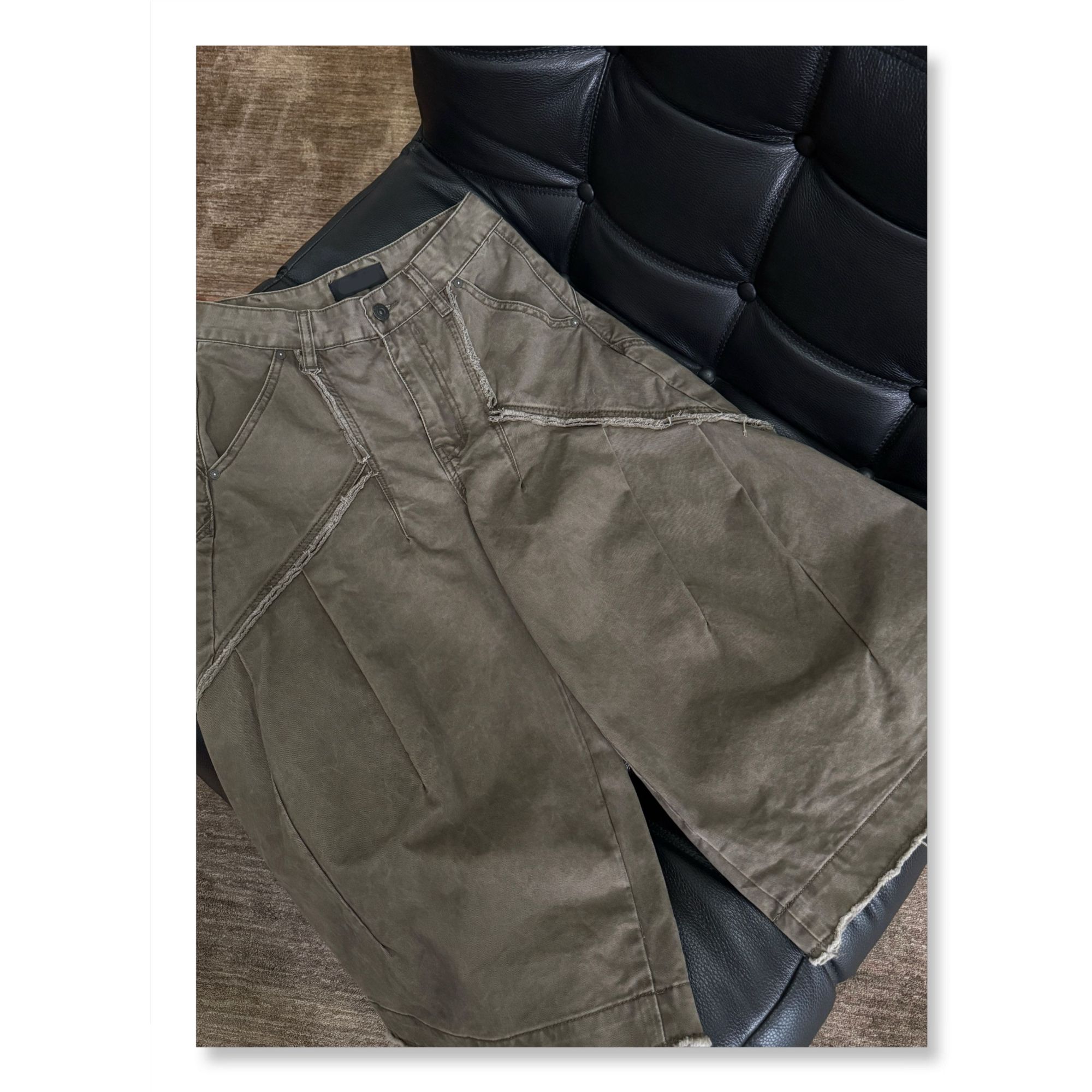 Uninhabitable 八分裤！小众设计立体剪裁！梨形必入！男女同款短裤