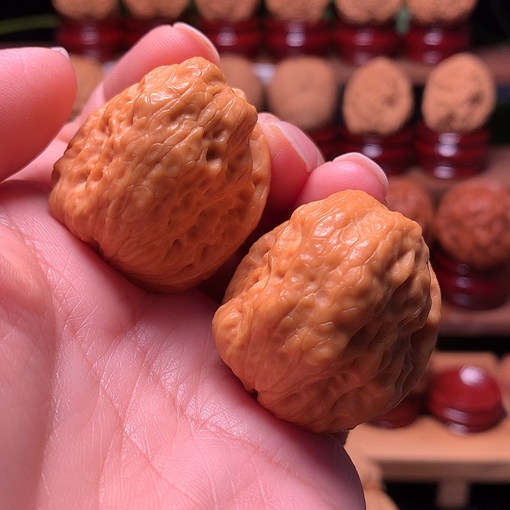 吊坠桃核龙脊蟾38尺寸