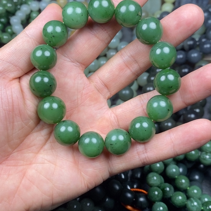 黑***米和田玉未镶嵌手链