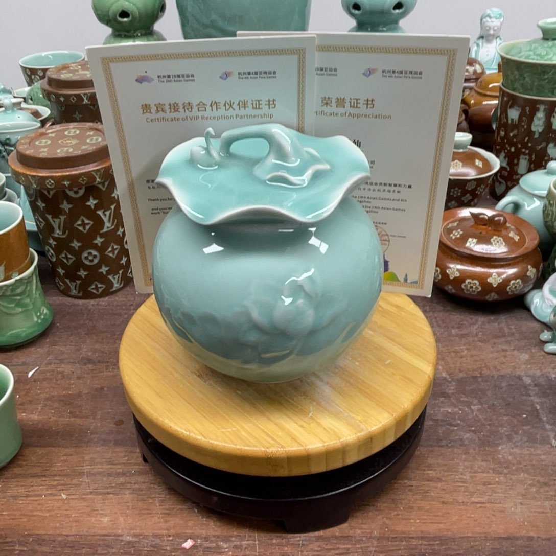 微瑕特价青瓷青瓷