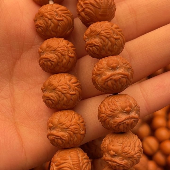 【闪购商品】猴头核桃吊坠3***℃悟空