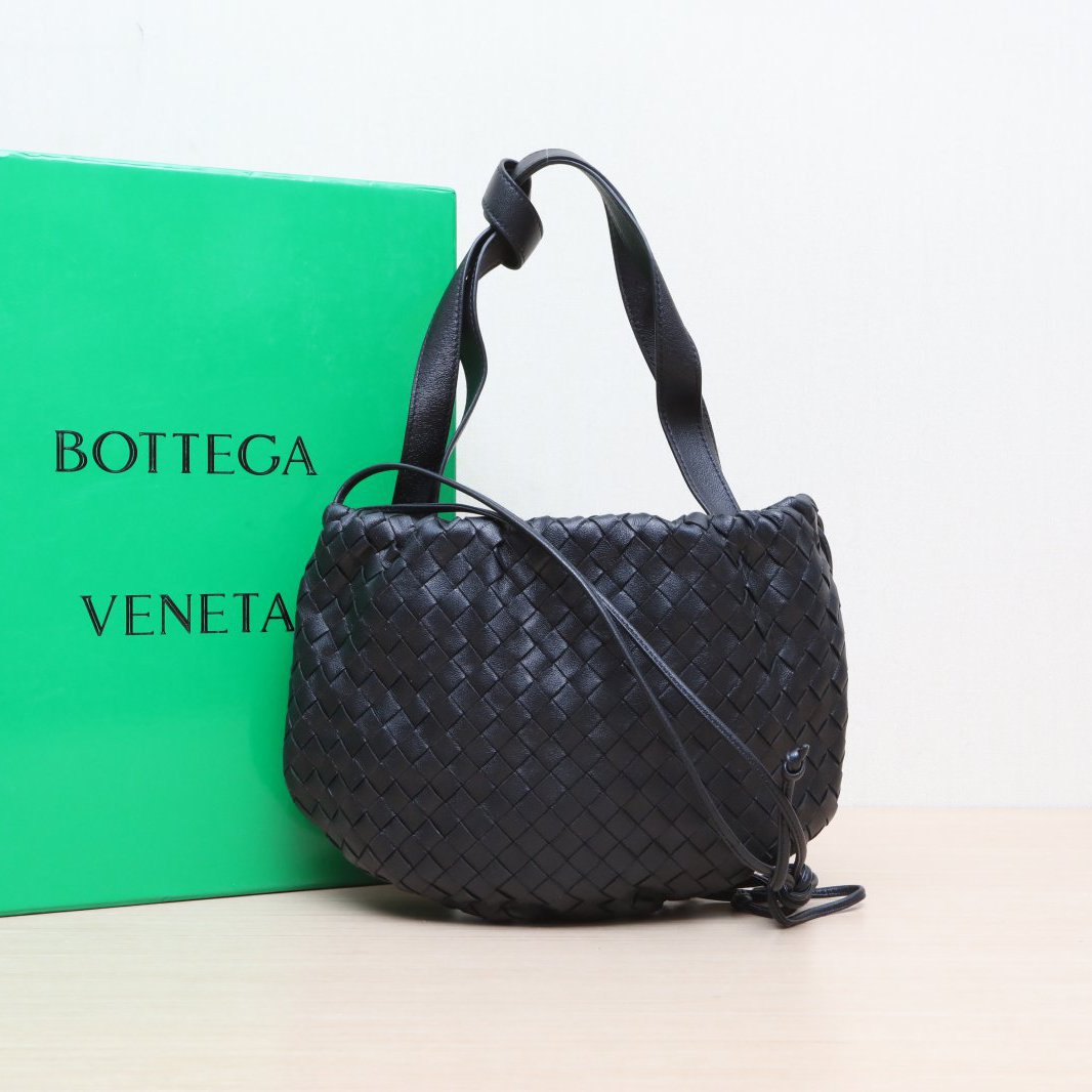 99新 BOTTEGA VENETA/葆蝶家  黑色 编织手提包P205119542